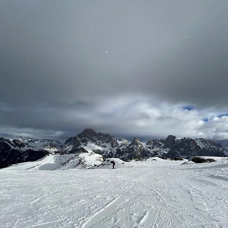 Castel Madonna Aparthotel San Martino Di Castrozza Exteriör bild